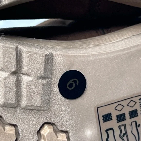 NWOT Qupid Renley Chunky Sole Booties - Brown, Size 9 - Picture 5 of 10